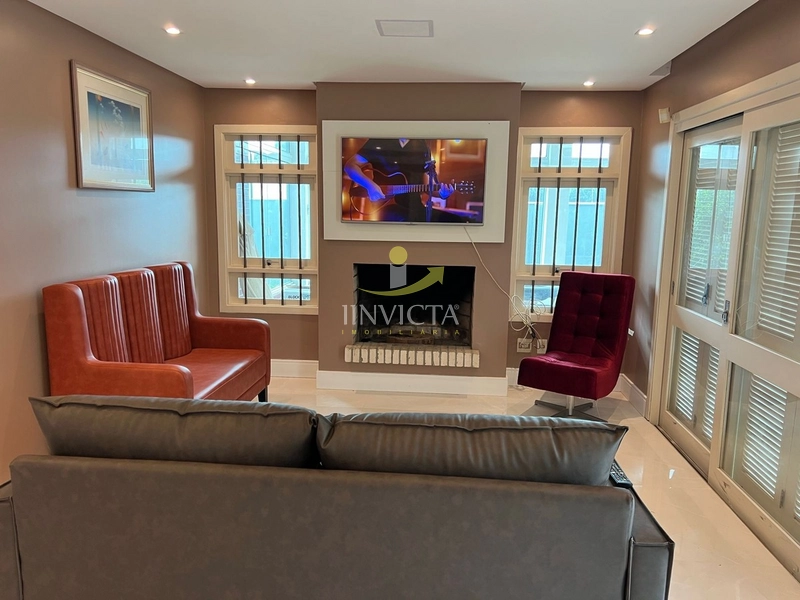 Casa com 5 suítes disponível para locação de temporada.: 6ª foto da galeria de imagens do imóvel