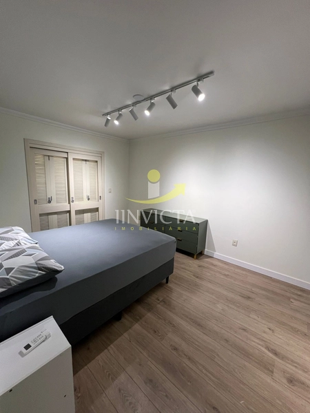 Casa com 5 suítes disponível para locação de temporada.: 26ª foto da galeria de imagens do imóvel