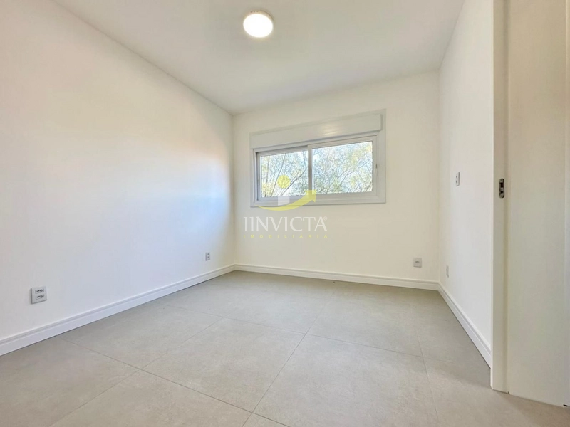 SABRADO À VENDA NO BAIRRO ZONA NOVA, POUCOS METROS DO MAR!.: 11ª foto da galeria de imagens do imóvel