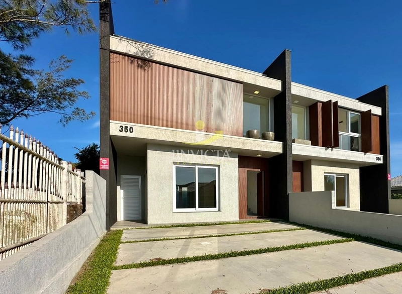 SABRADO À VENDA NO BAIRRO ZONA NOVA, POUCOS METROS DO MAR!.: 1ª foto da galeria de imagens do imóvel