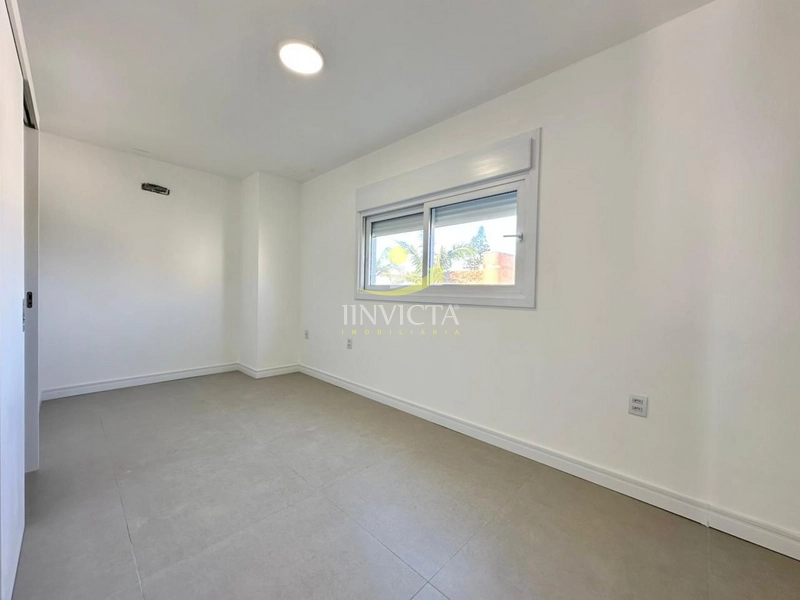 SABRADO À VENDA NO BAIRRO ZONA NOVA, POUCOS METROS DO MAR!.: 12ª foto da galeria de imagens do imóvel