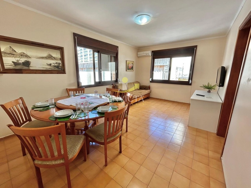 Apartamento de 2 dormitórios disponível para locação de temporada.: 1ª foto da galeria de imagens do imóvel