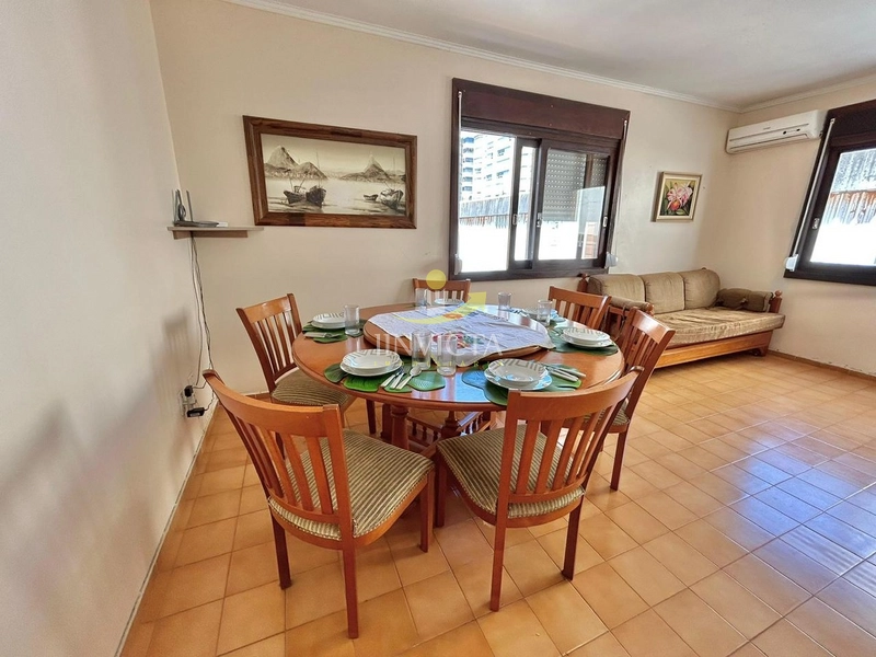 Apartamento de 2 dormitórios disponível para locação de temporada.: 4ª foto da galeria de imagens do imóvel