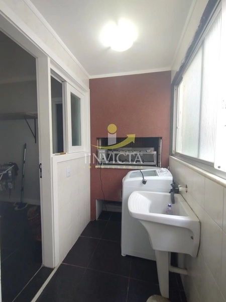 APARTAMENTO AMPLO E AREJADO – A POUCOS METROS DO MAR!: 5ª foto da galeria de imagens do imóvel