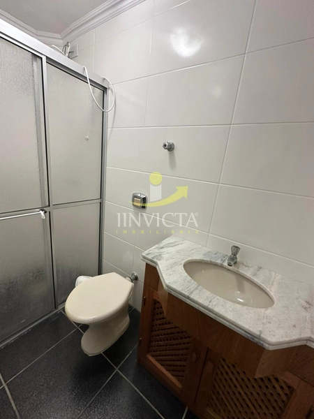 APARTAMENTO AMPLO E AREJADO – A POUCOS METROS DO MAR!: 16ª foto da galeria de imagens do imóvel
