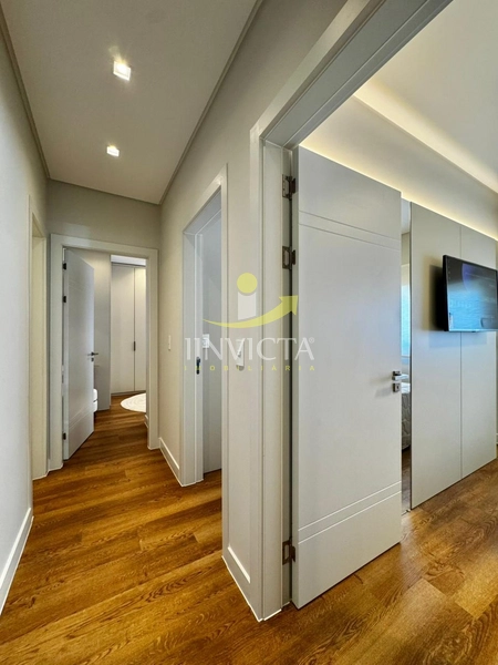 APARTAMENTO 3 SUÍTES, MOBILIADO E DECORANO NO CENTRO!: 25ª foto da galeria de imagens do imóvel
