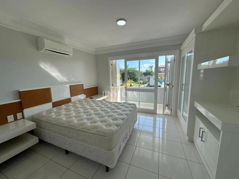 Belíssima casa no condomínio Condado de Capão: 25ª foto da galeria de imagens do imóvel