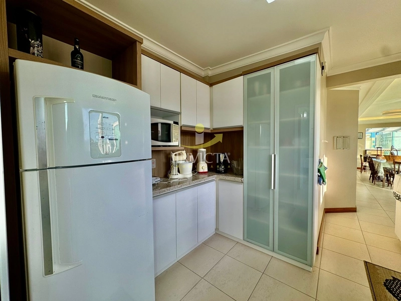 NAVEGANTES! MOBILIADO E DECORADO! 2 VAGAS INDIVIDUAIS!: 16ª foto da galeria de imagens do imóvel