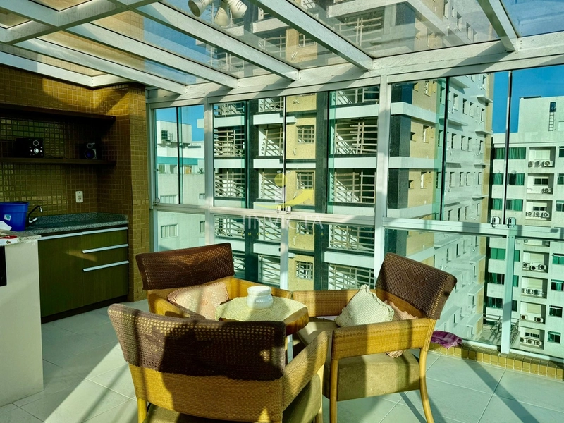 NAVEGANTES! MOBILIADO E DECORADO! 2 VAGAS INDIVIDUAIS!: 11ª foto da galeria de imagens do imóvel