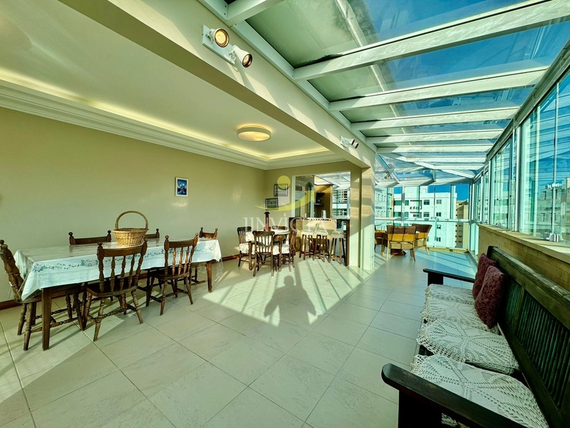 NAVEGANTES! MOBILIADO E DECORADO! 2 VAGAS INDIVIDUAIS!: 4ª foto da galeria de imagens do imóvel