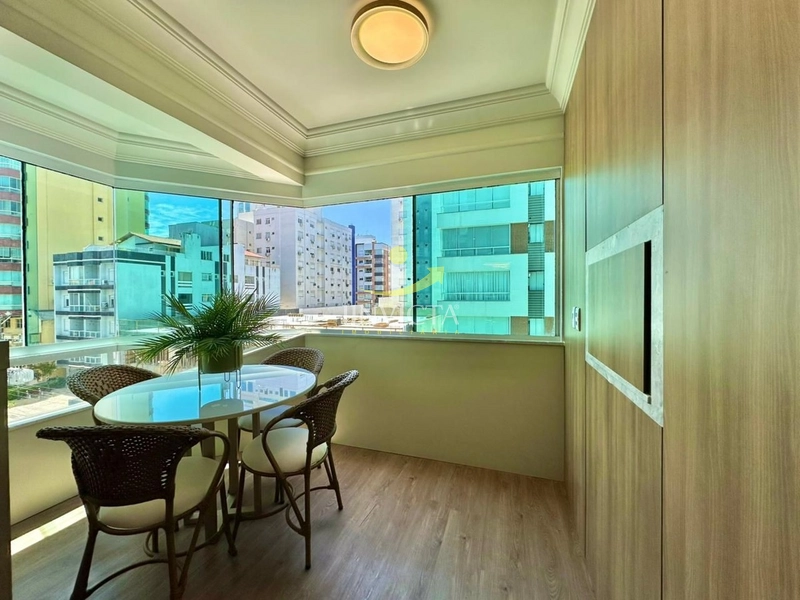 Apartamento Mobiliado e Decorado na Zona Nova!!: 2ª foto da galeria de imagens do imóvel