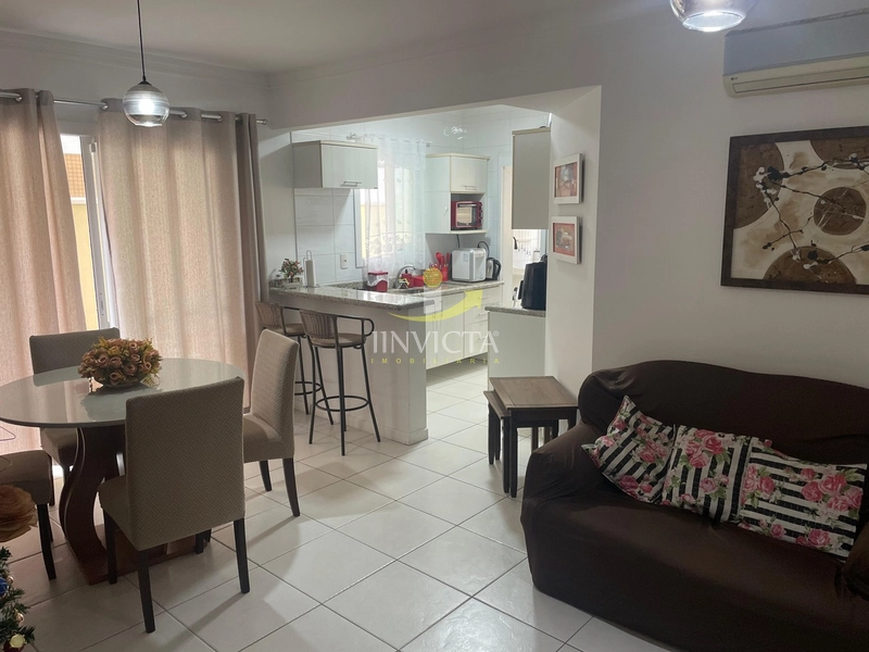 Apartamento de 2 dormitórios disponível para locação de temporada.: 2ª foto da galeria de imagens do imóvel