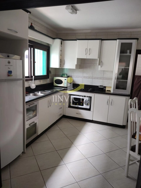 Casa com 3 Quartos e Piscina – Temporada em Xangri-Lá: 4ª foto da galeria de imagens do imóvel