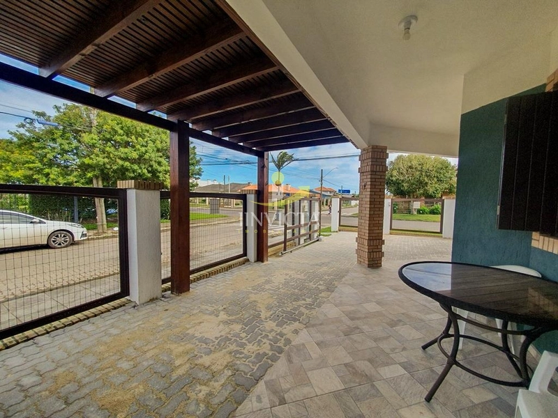 Casa com 3 Quartos e Piscina – Temporada em Xangri-Lá: 8ª foto da galeria de imagens do imóvel