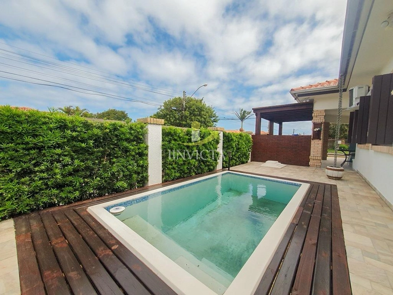 Casa com 3 Quartos e Piscina – Temporada em Xangri-Lá: 7ª foto da galeria de imagens do imóvel