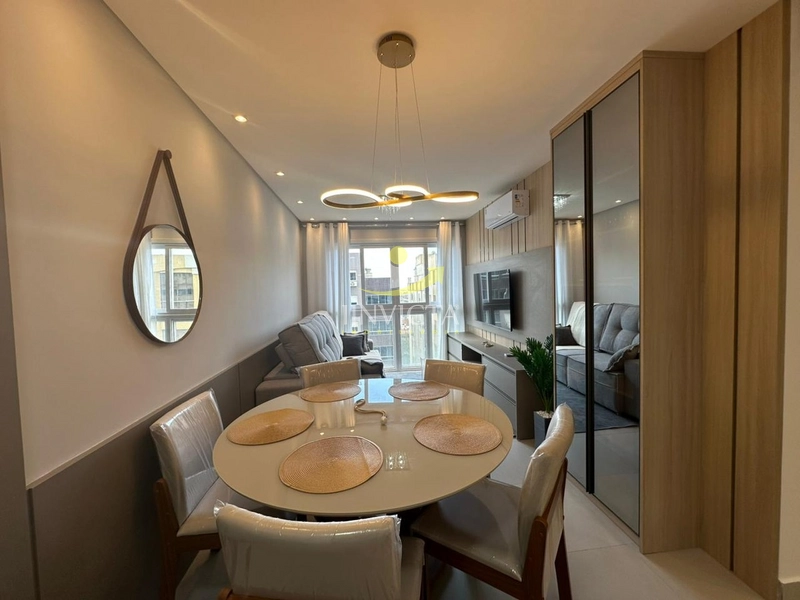 Apartamento de 2 dormitórios disponível para a temporada.: 3ª foto da galeria de imagens do imóvel