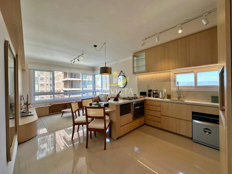 APARTAMENTO COM VISTA MOBILIADO E DECORADO! PRÉDIO NOVO COM INFRA!: 4ª foto da galeria de imagens do imóvel