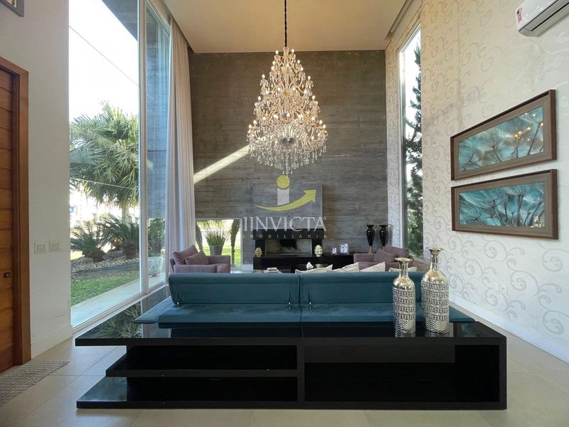 Sobrado com 4 suítes disponível para locação de temporada.: 8ª foto da galeria de imagens do imóvel