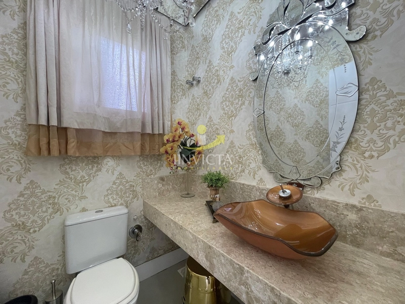 Sobrado com 4 suítes disponível para locação de temporada.: 13ª foto da galeria de imagens do imóvel