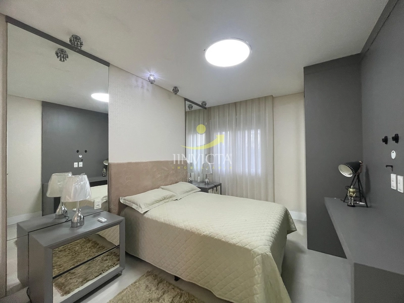 Sobrado com 4 suítes disponível para locação de temporada.: 15ª foto da galeria de imagens do imóvel