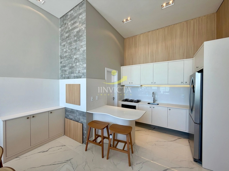 AMPLO 3 SUÍTES, MOBILIADO E DECORADO NO BAIRRO NAVEGANTES!!!!: 7ª foto da galeria de imagens do imóvel