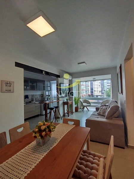 Apartamento de 2 dormitórios com dependência para o veraneio.: 4ª foto da galeria de imagens do imóvel