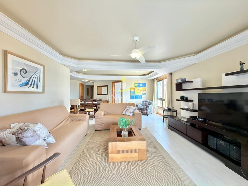 Apartamento de 4 dormitórios disponível para locação de temporada.: 1ª foto da galeria de imagens do imóvel