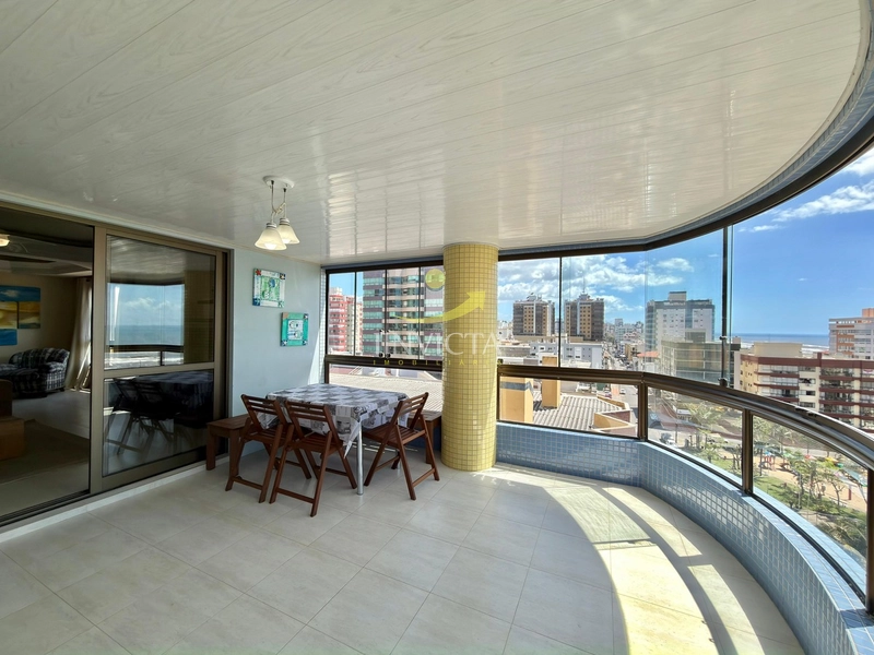 Apartamento de 4 dormitórios disponível para locação de temporada.: 6ª foto da galeria de imagens do imóvel