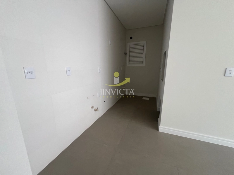 Apto Novo 1 Dorm, Nunca Habitado, com Infra Completa Próx. à Praça: 3ª foto da galeria de imagens do imóvel