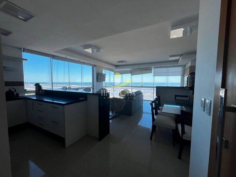 Apartamento de 3 dormitórios disponível para locação de temporada!: 1ª foto da galeria de imagens do imóvel