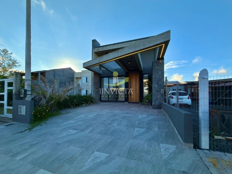 SOBRADO COM VISTA PARA O MAR À VENDA EM CAPÃO DA CANOA!: 6ª foto da galeria de imagens do imóvel