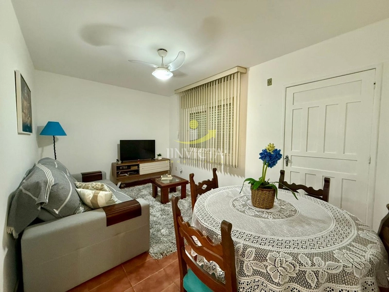 UM DORMITÓRIO MOBILIADO NO CENTRO PRA VOCÊ!!!