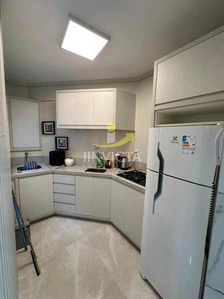 APARTAMENTO A 01 QUADRA DO MAR: 3ª foto da galeria de imagens do imóvel