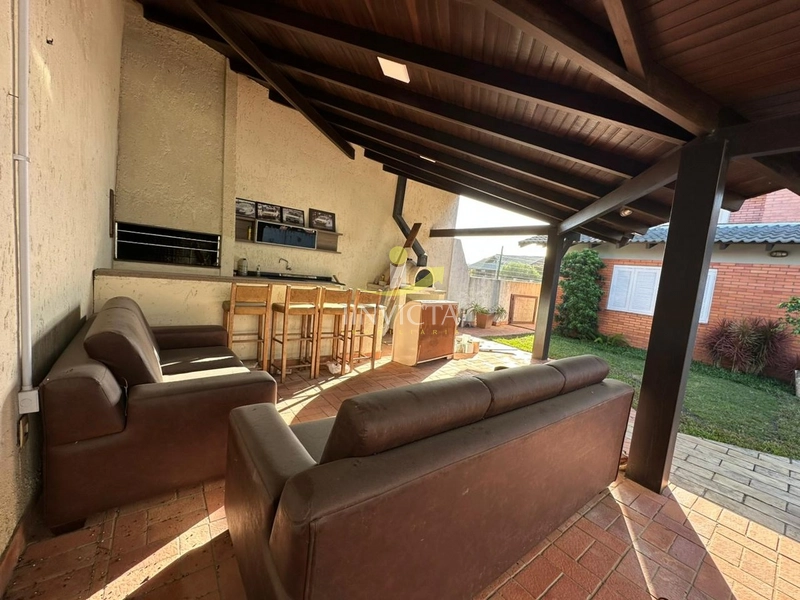 SOBRADO EM XANGRI-LA: 18ª foto da galeria de imagens do imóvel