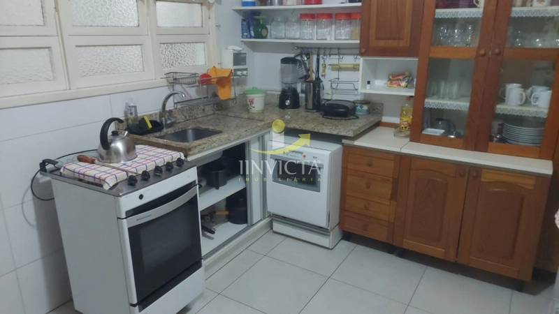 Apartamento de 2 dormitórios + dependência disponível para locação.: 3ª foto da galeria de imagens do imóvel