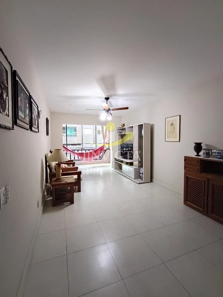 Apartamento de 2 dormitórios + dependência disponível para locação.: 2ª foto da galeria de imagens do imóvel