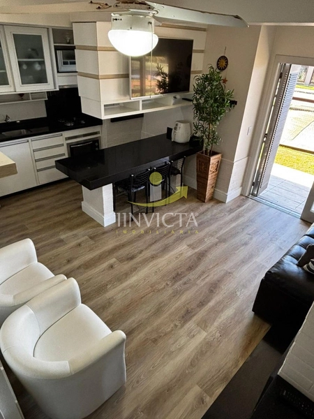 Duplex em Xangri-la: 5ª foto da galeria de imagens do imóvel