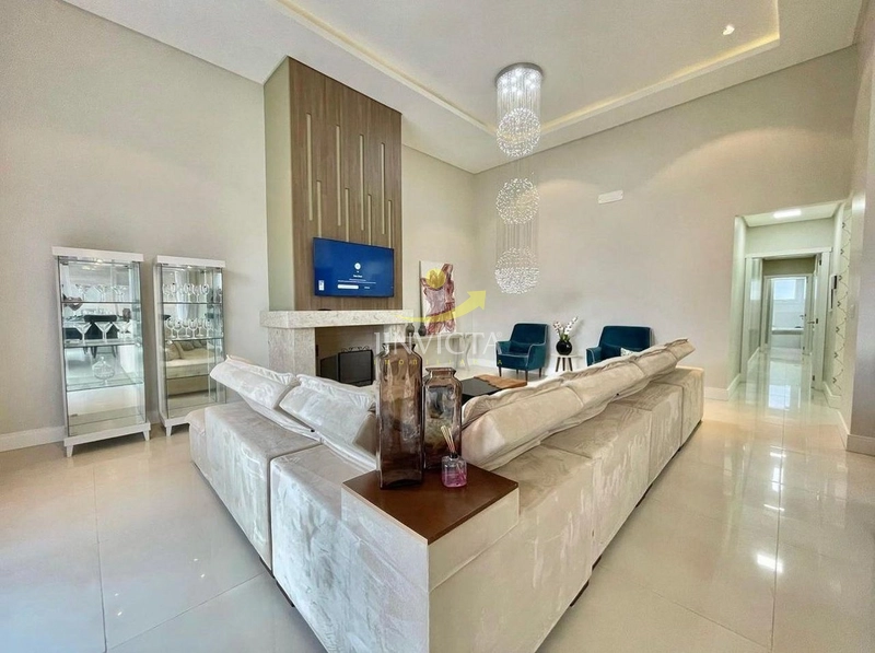 LINDA CASA EM CONDOMÍNIO: 2ª foto da galeria de imagens do imóvel