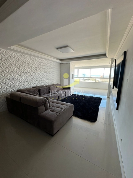 Apartamento a Beira Mar
