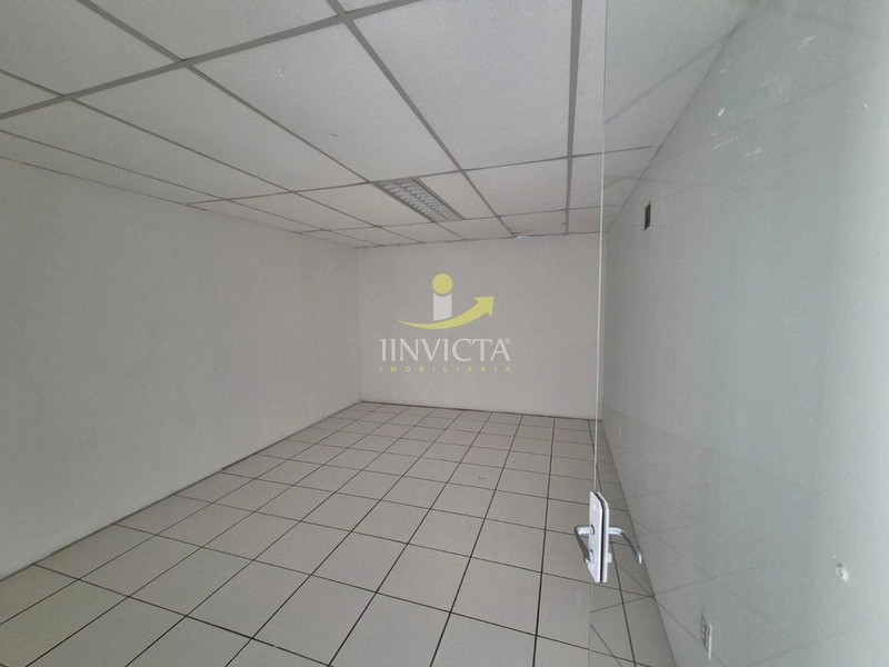 Loja disponível para locação anual.: 20ª foto da galeria de imagens do imóvel