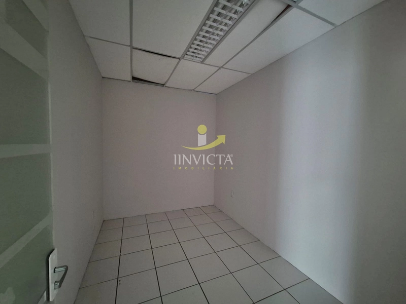 Loja disponível para locação anual.: 8ª foto da galeria de imagens do imóvel