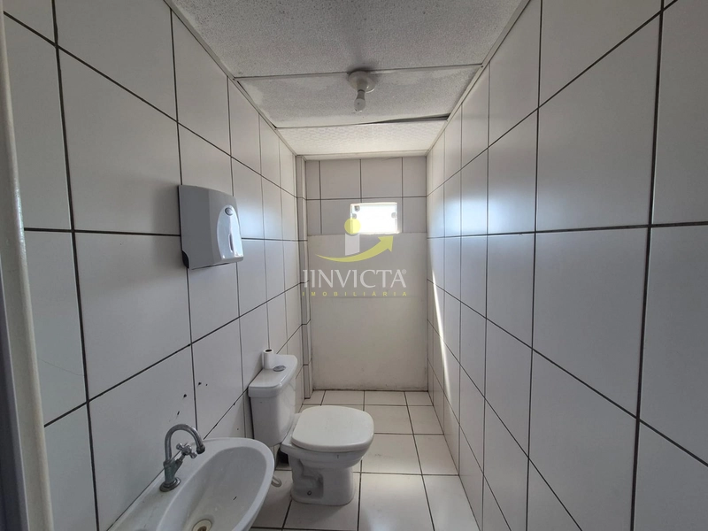 Loja disponível para locação anual.: 17ª foto da galeria de imagens do imóvel