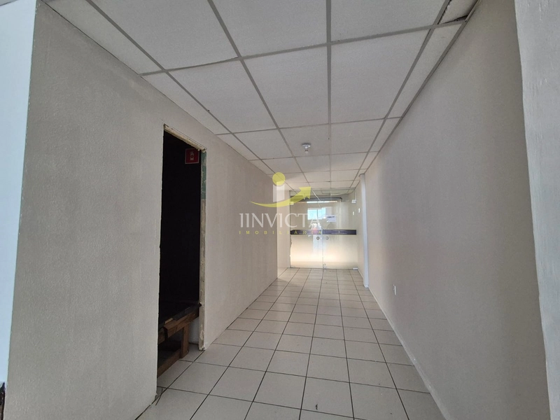 Loja disponível para locação anual.: 6ª foto da galeria de imagens do imóvel