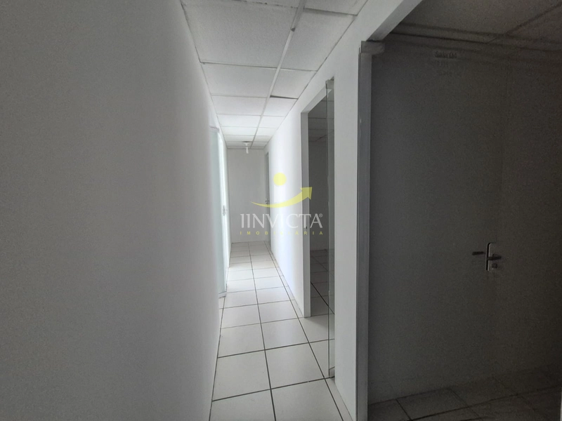 Loja disponível para locação anual.: 18ª foto da galeria de imagens do imóvel