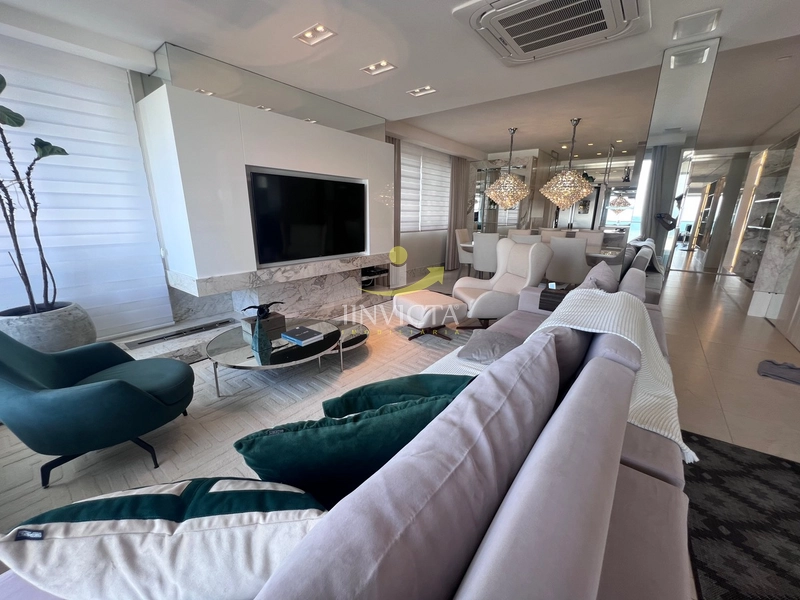 Exclusividade frente mar e com piscina privativa!: 3ª foto da galeria de imagens do imóvel