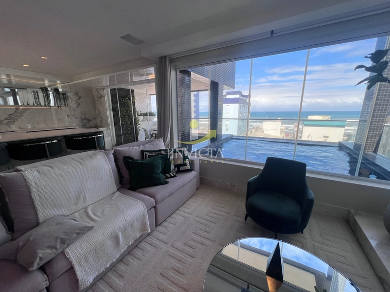 Exclusividade frente mar e com piscina privativa!