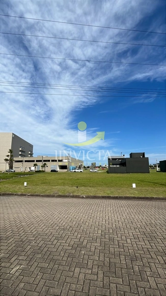 EXCELENTE TERRENO COMERCIAL BAIRRO PLANEJADO!!!!: 1ª foto da galeria de imagens do imóvel