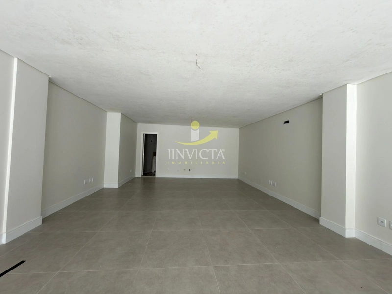 Loja disponível para locação anual: 3ª foto da galeria de imagens do imóvel