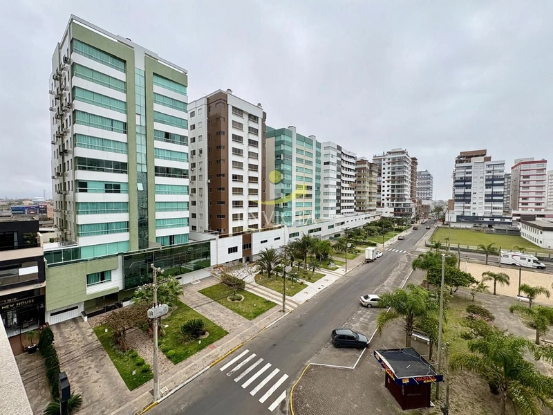 APARTAMENTO EM FRENTE A PRAÇA SURDOS E MUDOS!: 3ª foto da galeria de imagens do imóvel