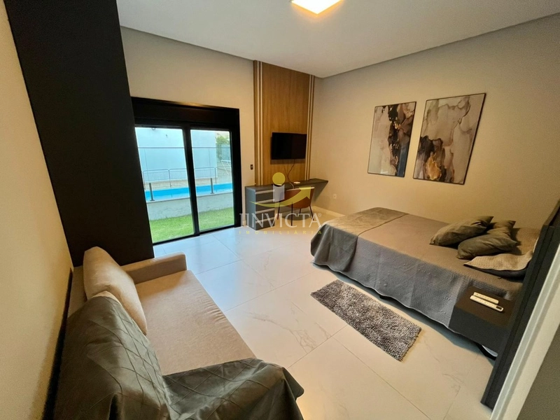 Casa com 4 suítes disponível para locação anual.: 13ª foto da galeria de imagens do imóvel